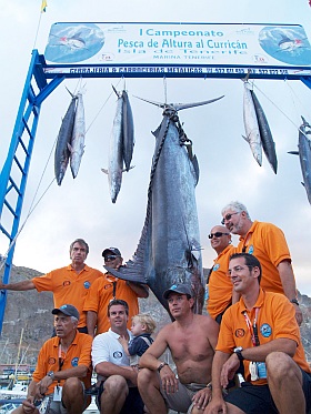 I  Campeonato de altura isla de Tenerife 2006. Marlin azul de 228 Kgs.